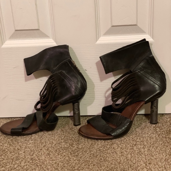 AS 98 Metal Spring Heel 40 - Picture 1 of 2